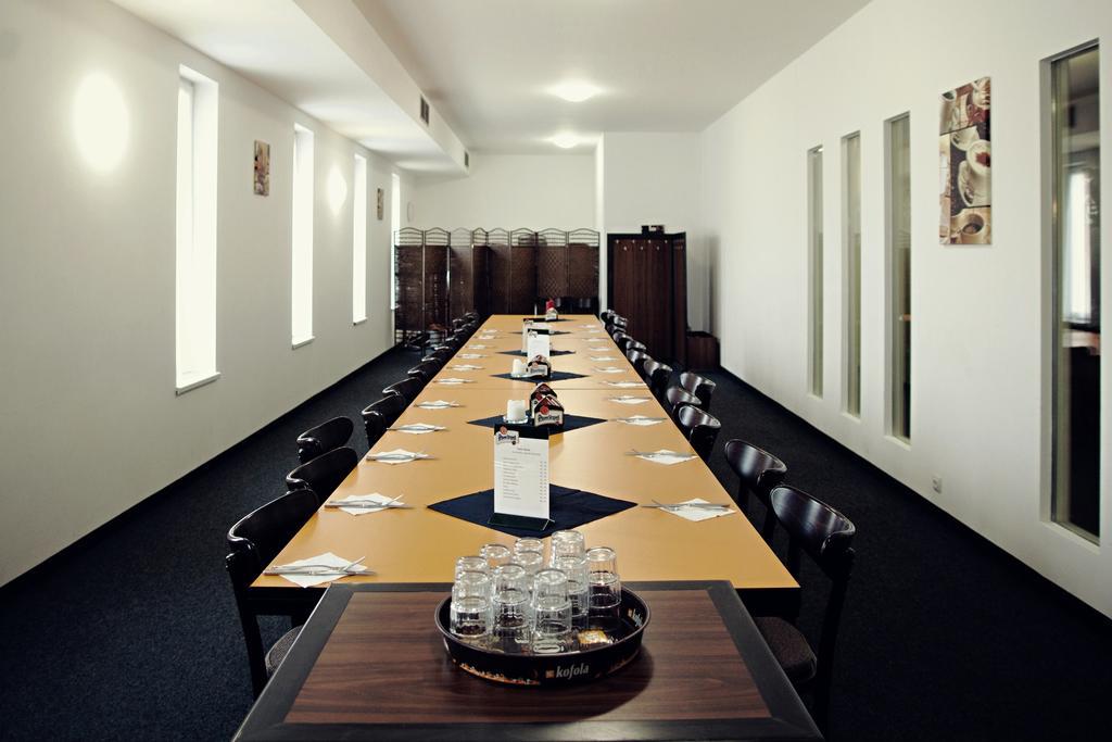 Hotel Active Prachatice Extérieur photo