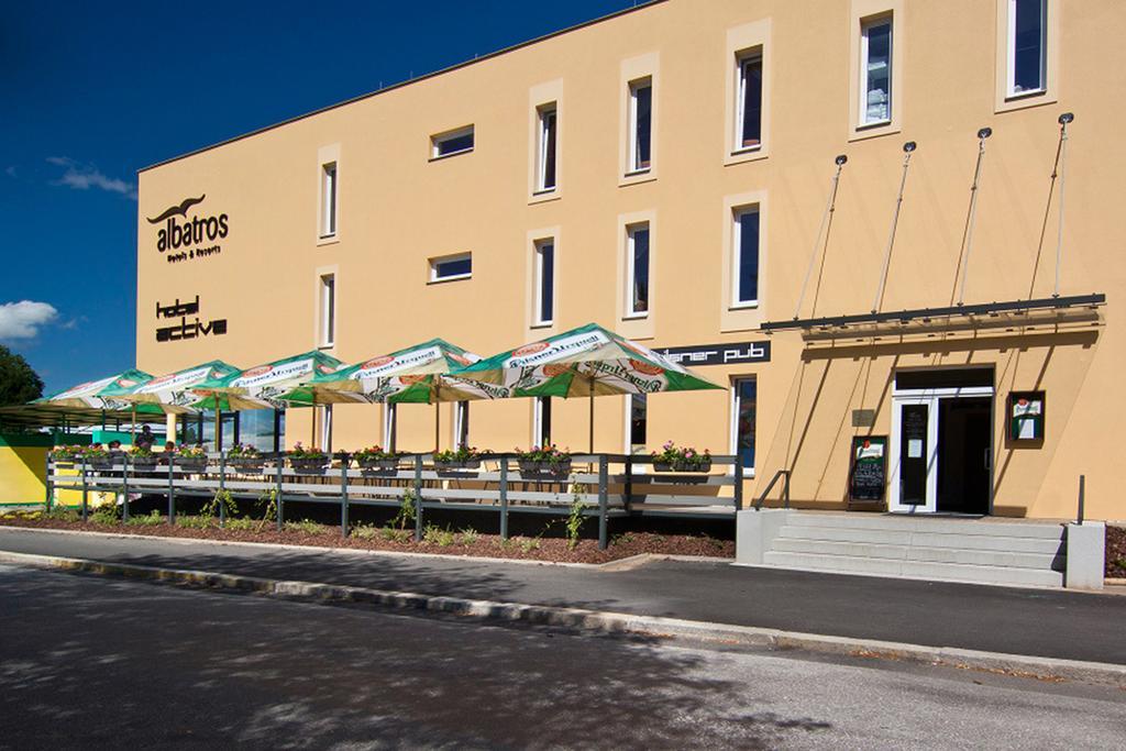 Hotel Active Prachatice Extérieur photo